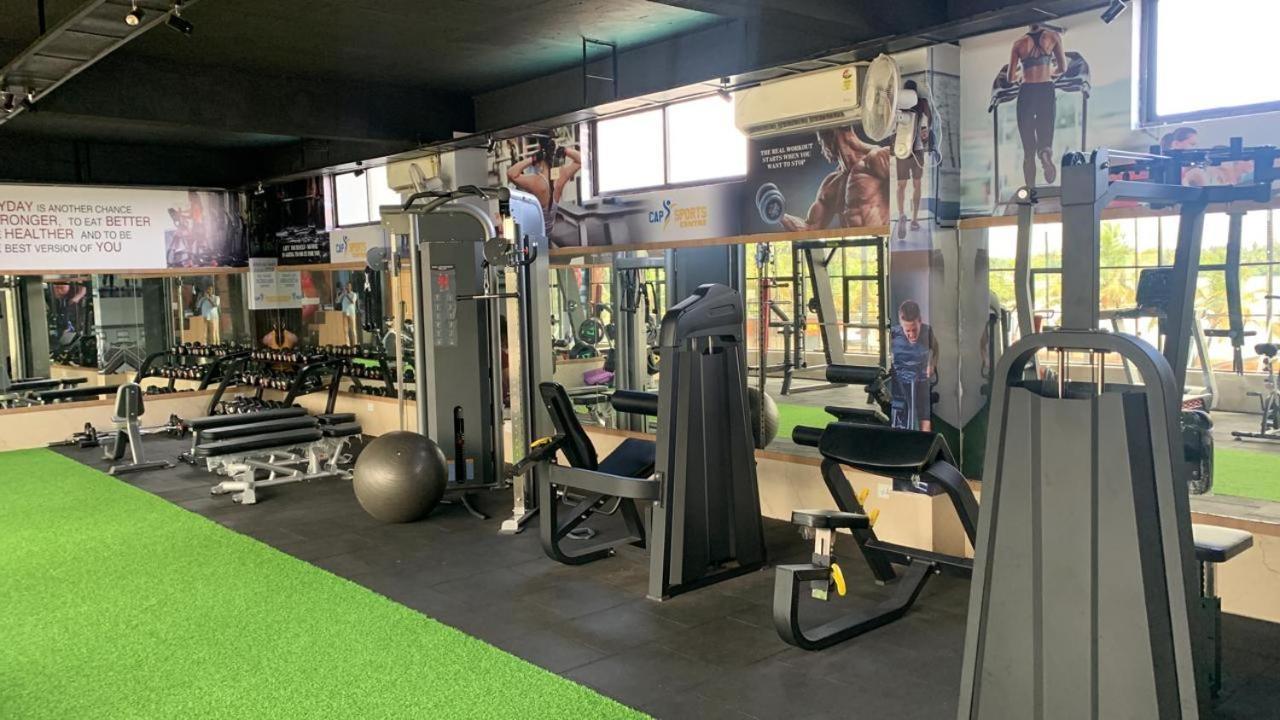 Cap Sports Center Hotel Nīleshwar Екстериор снимка