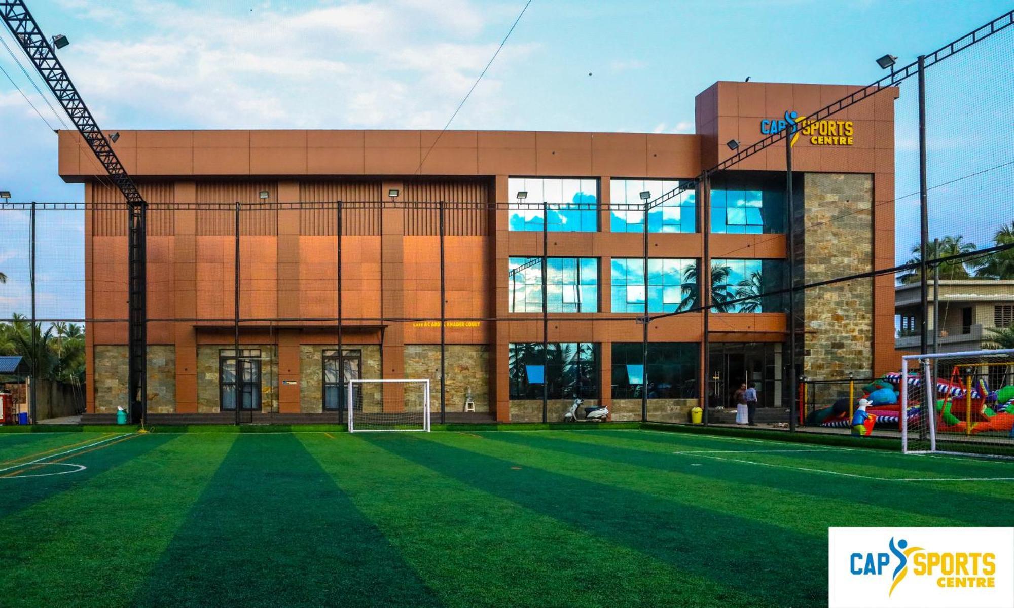 Cap Sports Center Hotel Nīleshwar Екстериор снимка